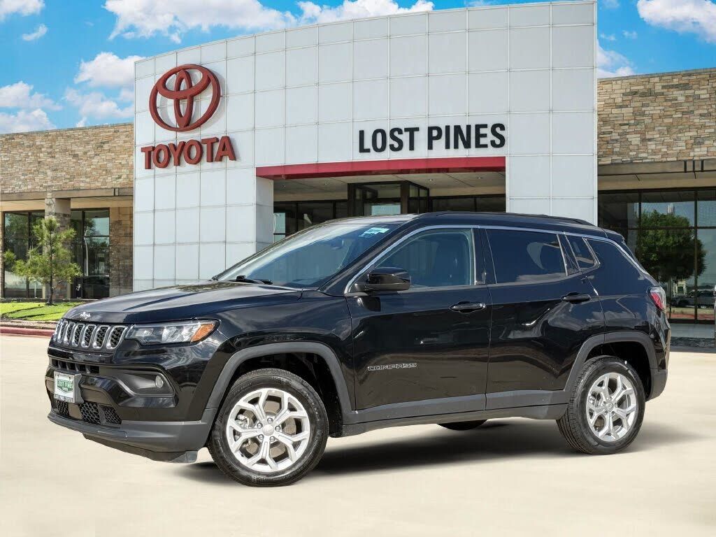 2024 JEEP Compass