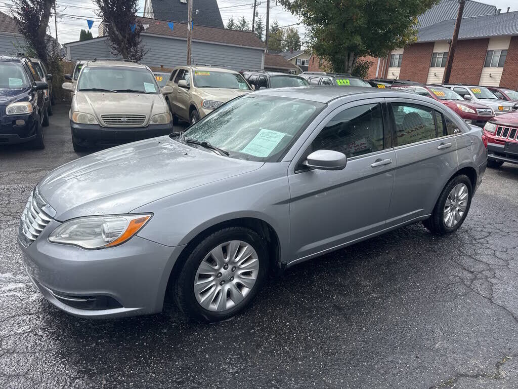 2014 CHRYSLER 200