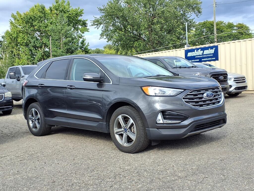 2020 FORD Edge