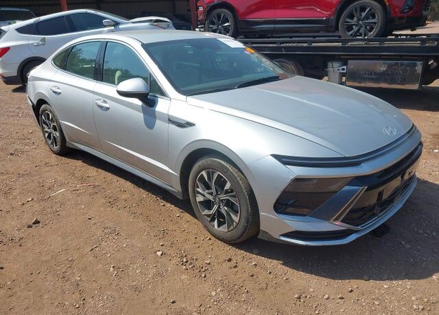 2025 HYUNDAI Sonata