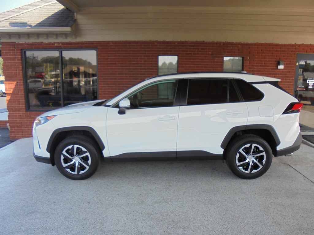 2020 TOYOTA RAV4