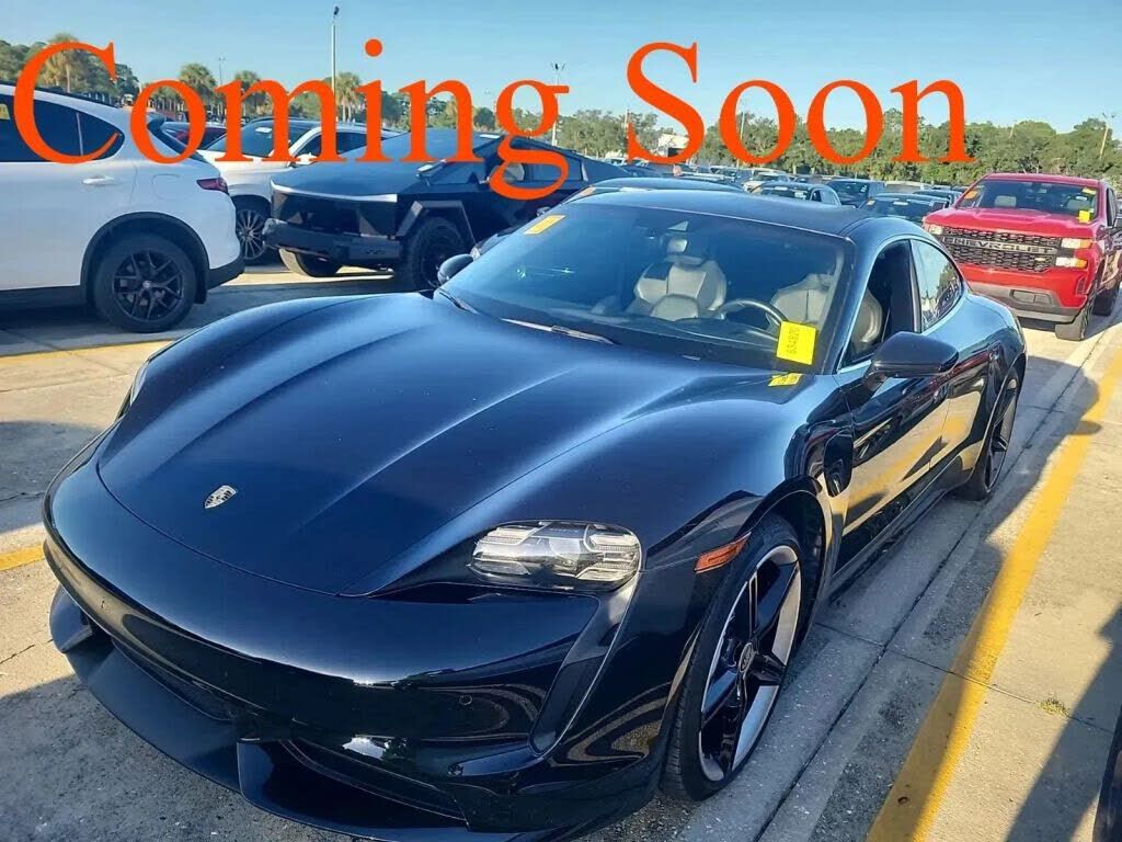 2020 PORSCHE Taycan