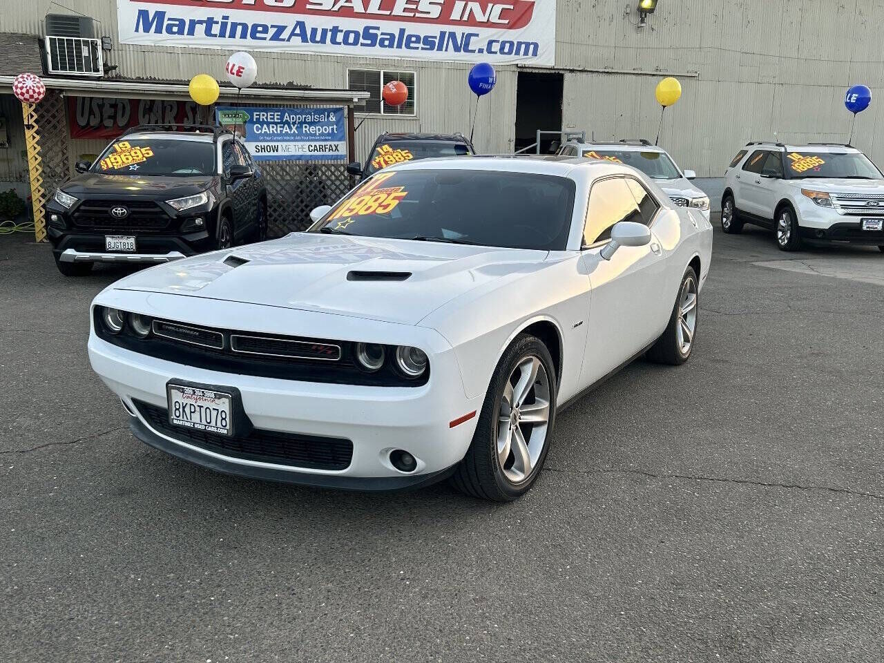 2017 DODGE Challenger