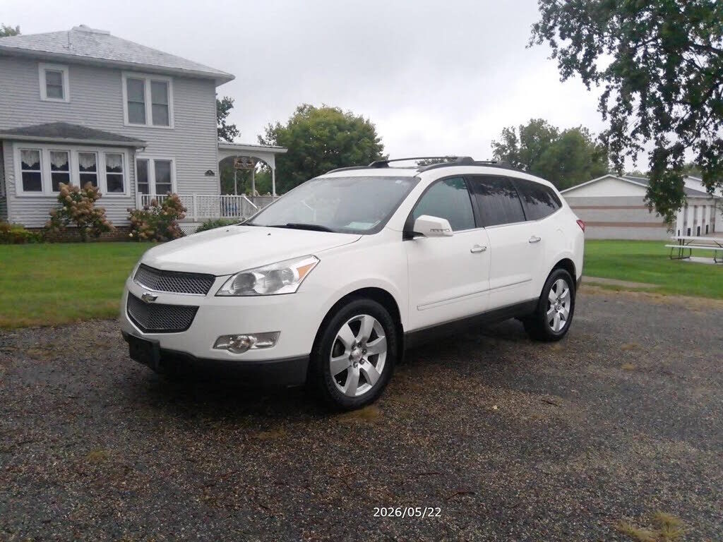 2011 CHEVROLET Traverse