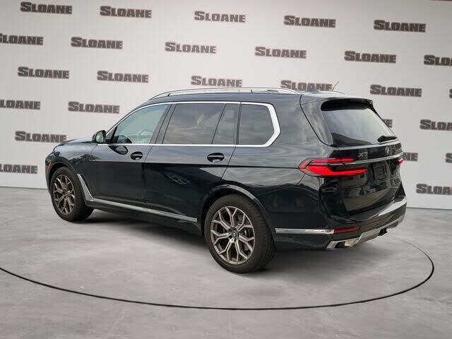 2025 BMW X7