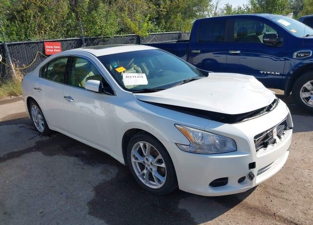 2014 NISSAN Maxima