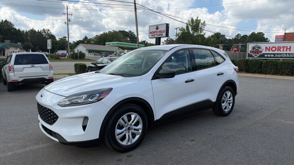 2022 FORD Escape