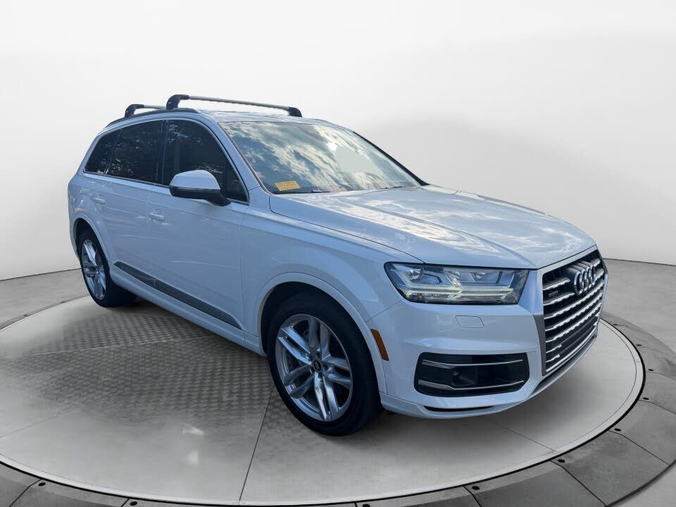 2017 AUDI Q7
