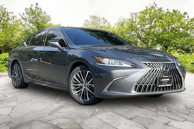 2024 LEXUS ES