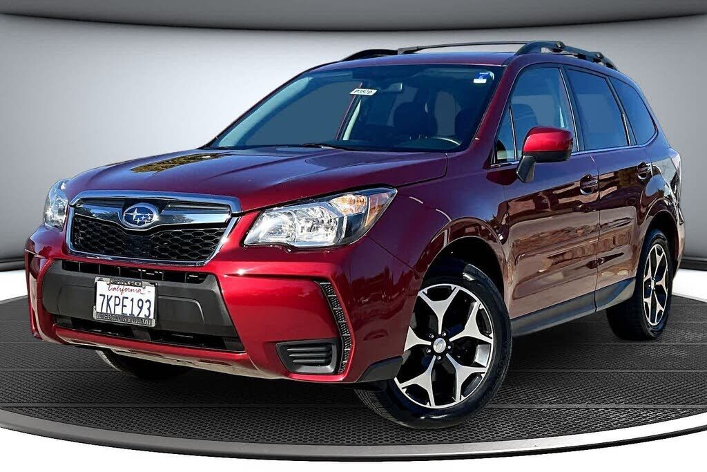 2015 SUBARU Forester