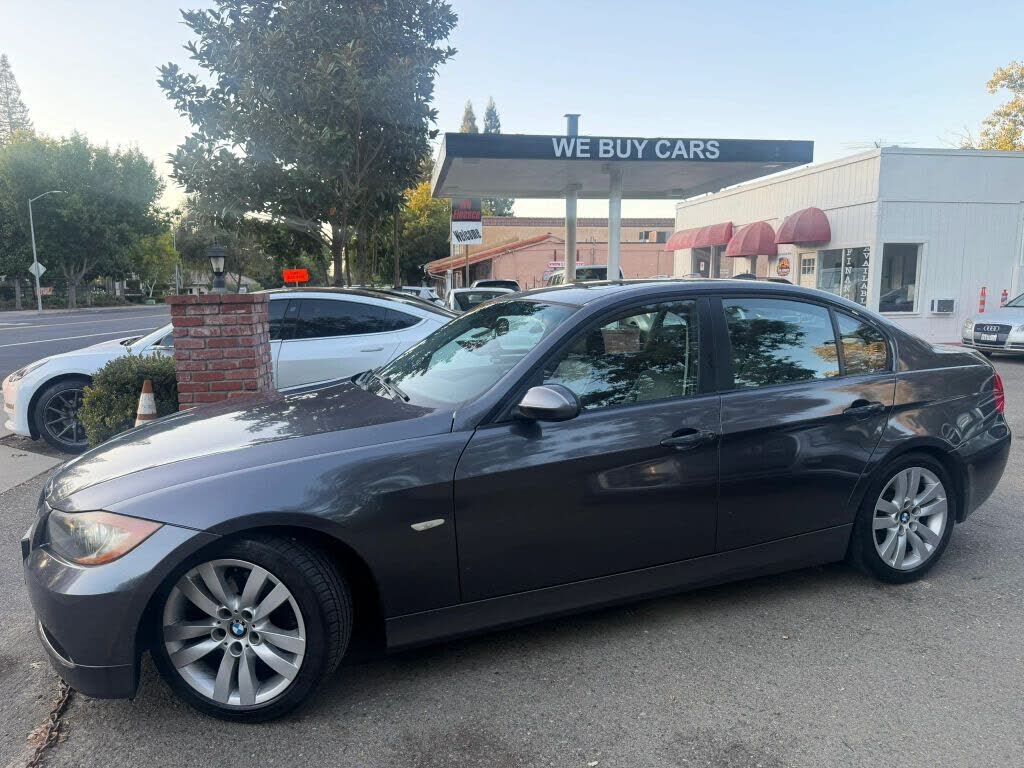 2006 BMW 325i