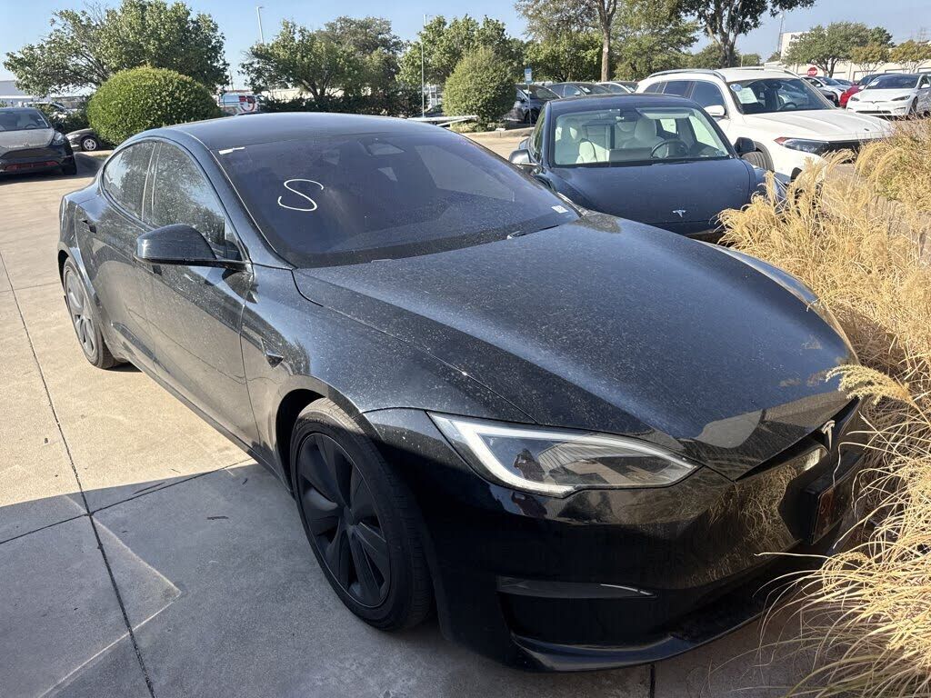 2023 TESLA Model S