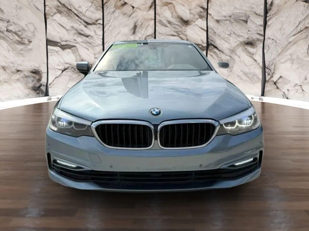 2018 BMW 530i