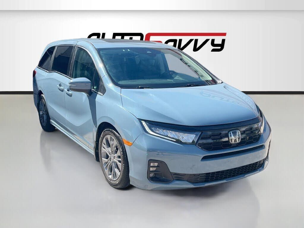 2025 HONDA Odyssey