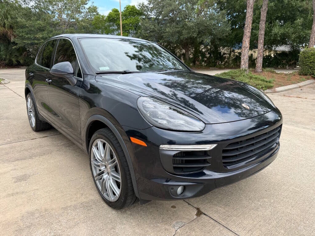 2016 PORSCHE Cayenne