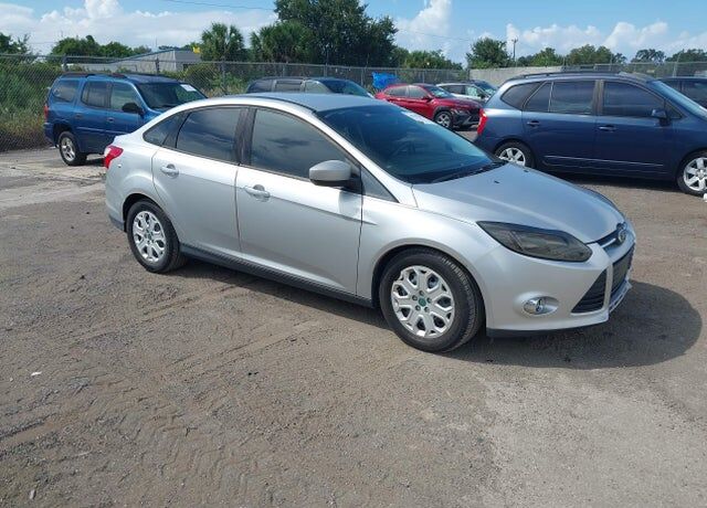 2012 FORD Focus