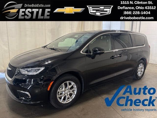 2025 CHRYSLER Pacifica