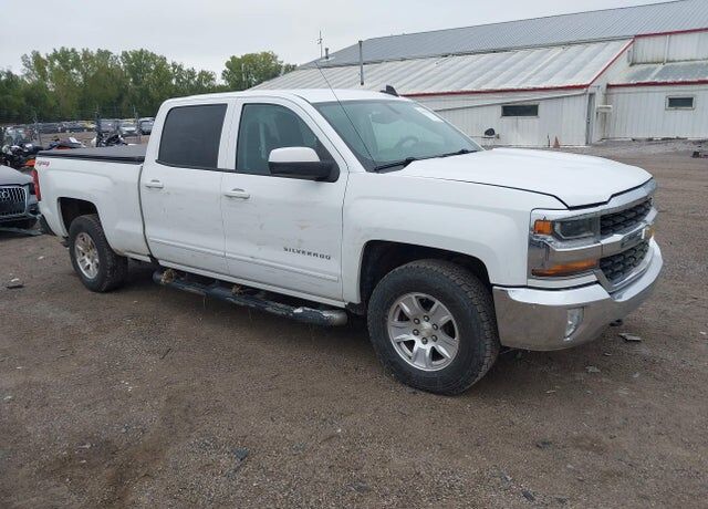 2017 CHEVROLET Silverado