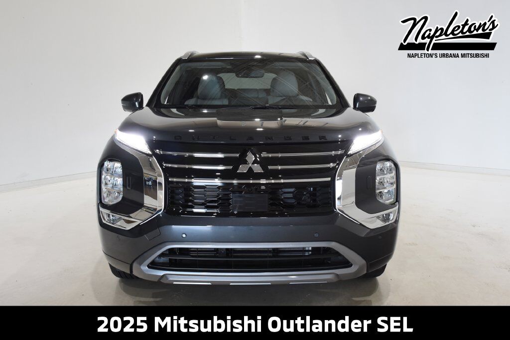 2025 MITSUBISHI Outlander