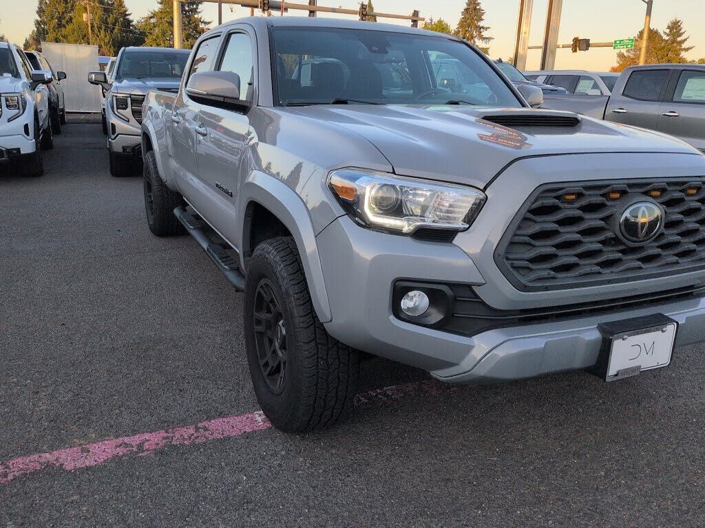 2021 TOYOTA Tacoma
