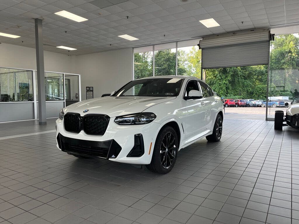2024 BMW X4