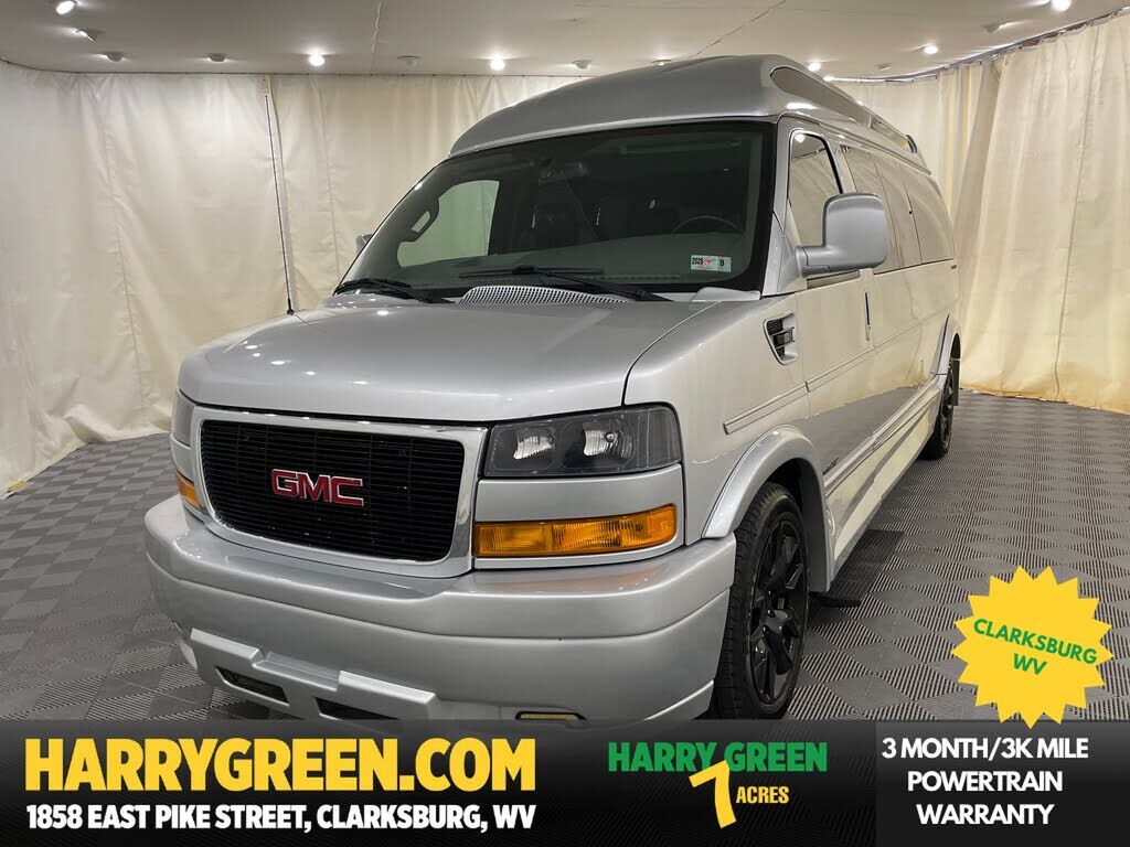 2022 GMC Savana