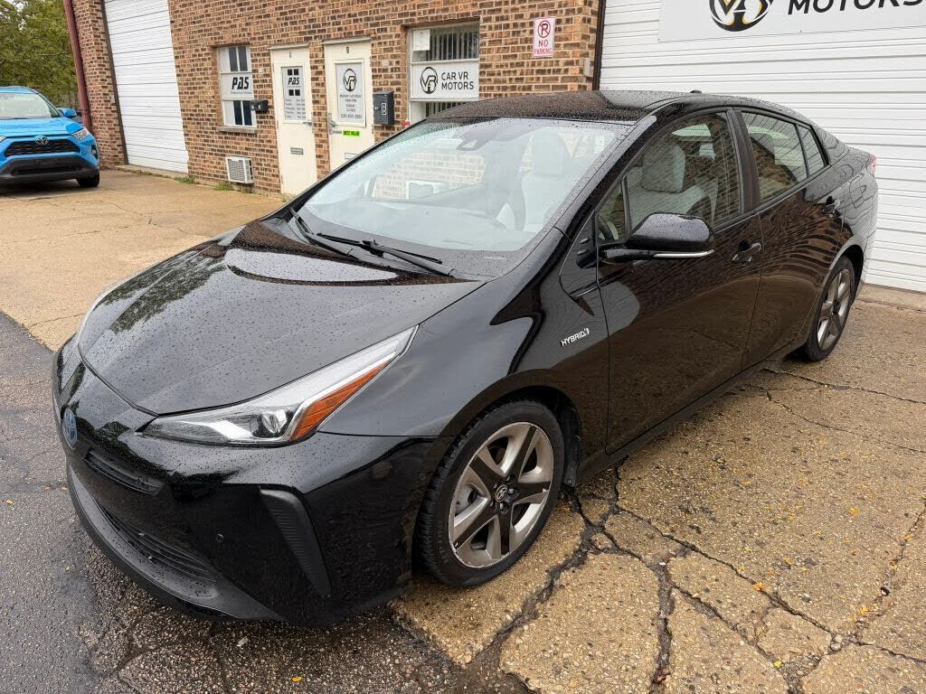 2020 TOYOTA PRIUS