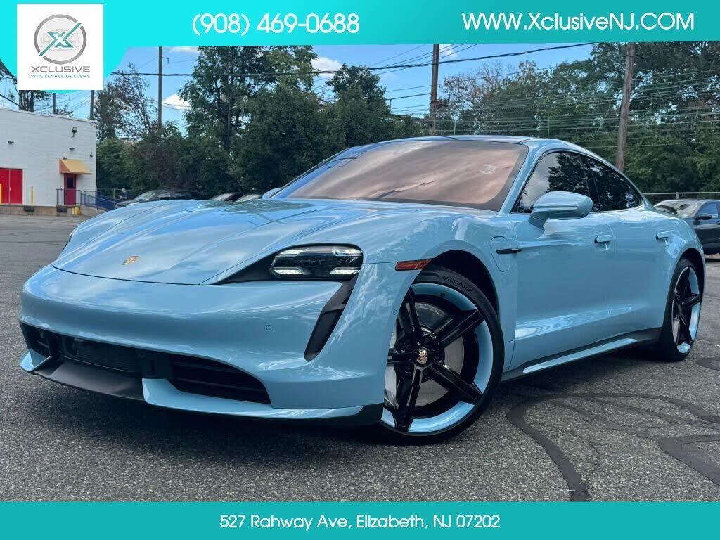 2020 PORSCHE Taycan