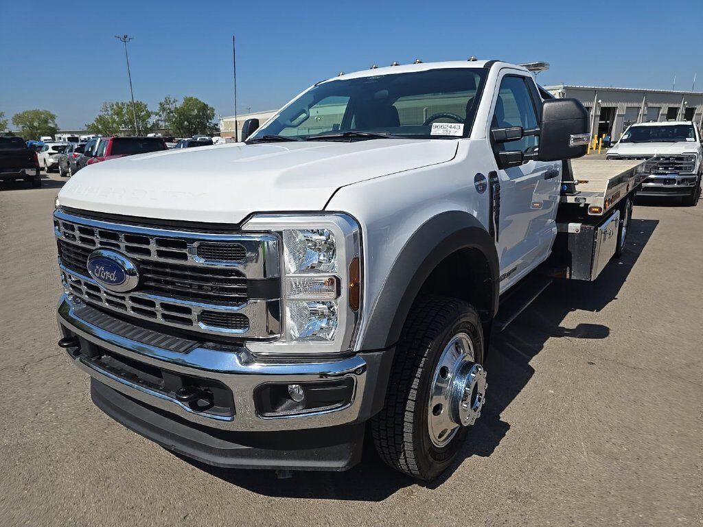 2024 FORD F-550