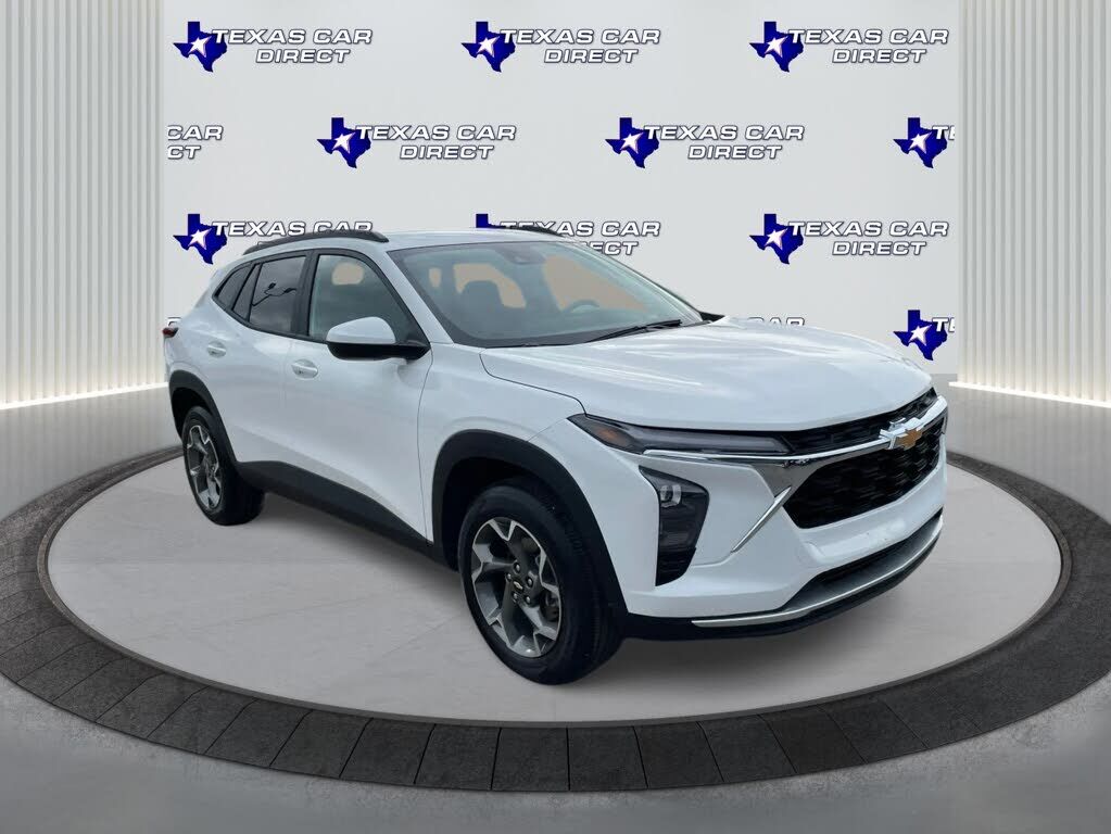 2026 CHEVROLET Trax
