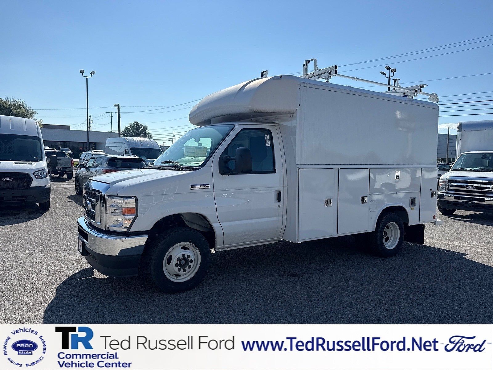2025 FORD E-350
