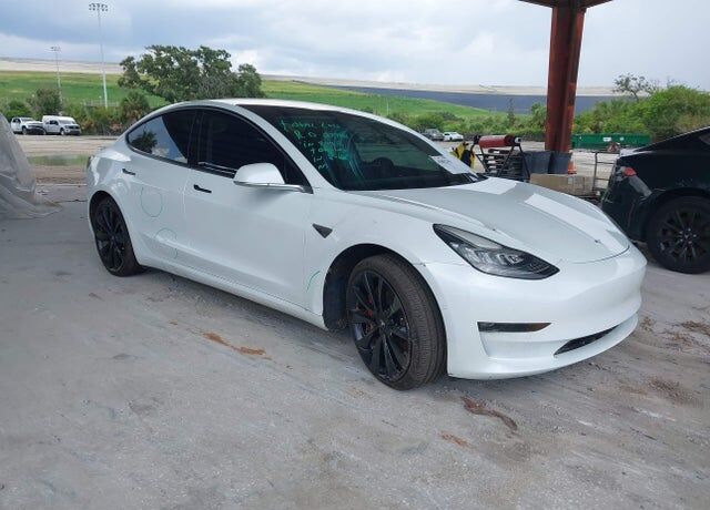 2018 TESLA Model 3