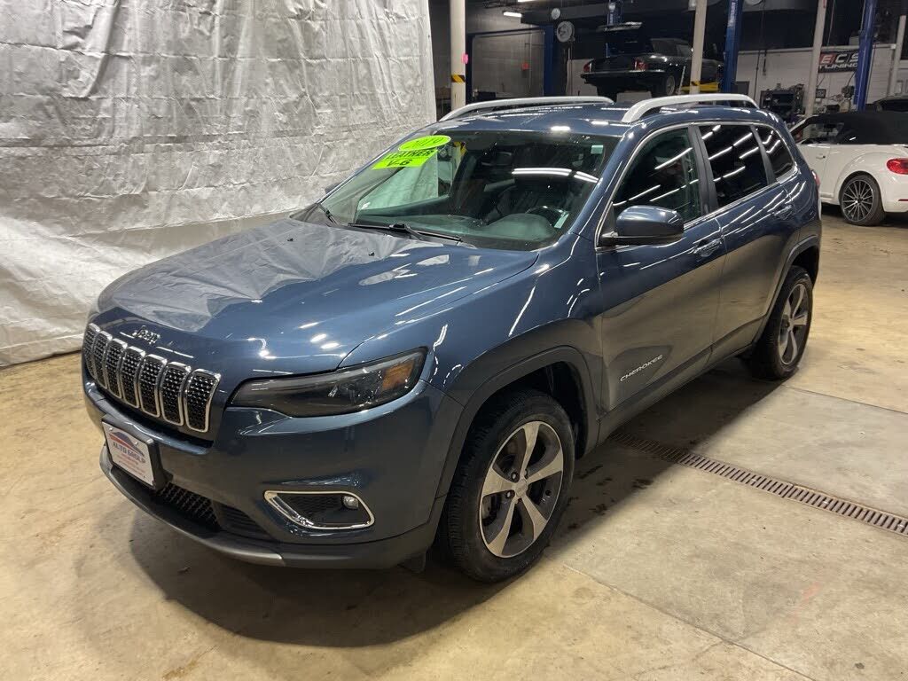 2019 JEEP Cherokee
