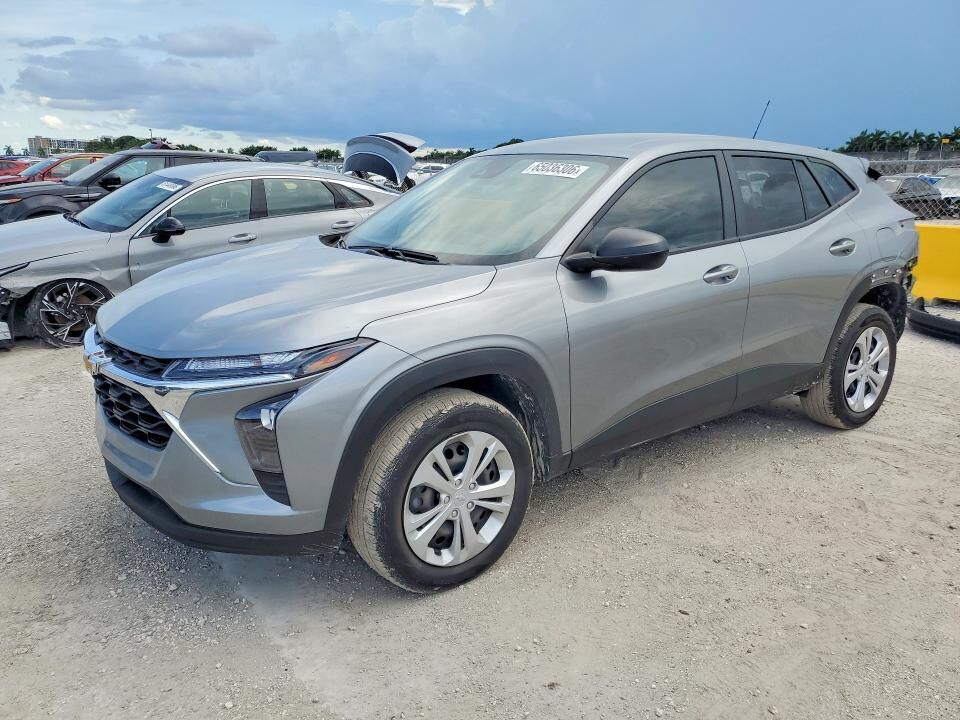 2025 CHEVROLET Trax