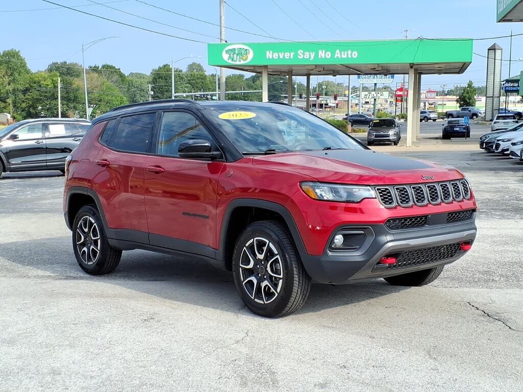 2025 JEEP Compass