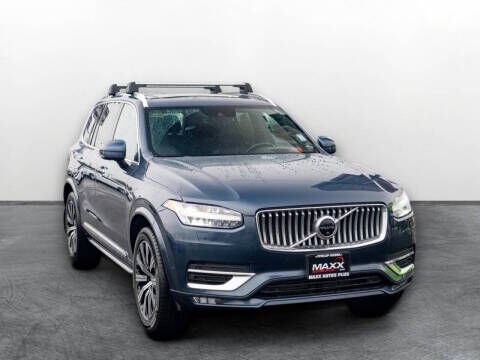 2022 VOLVO XC90