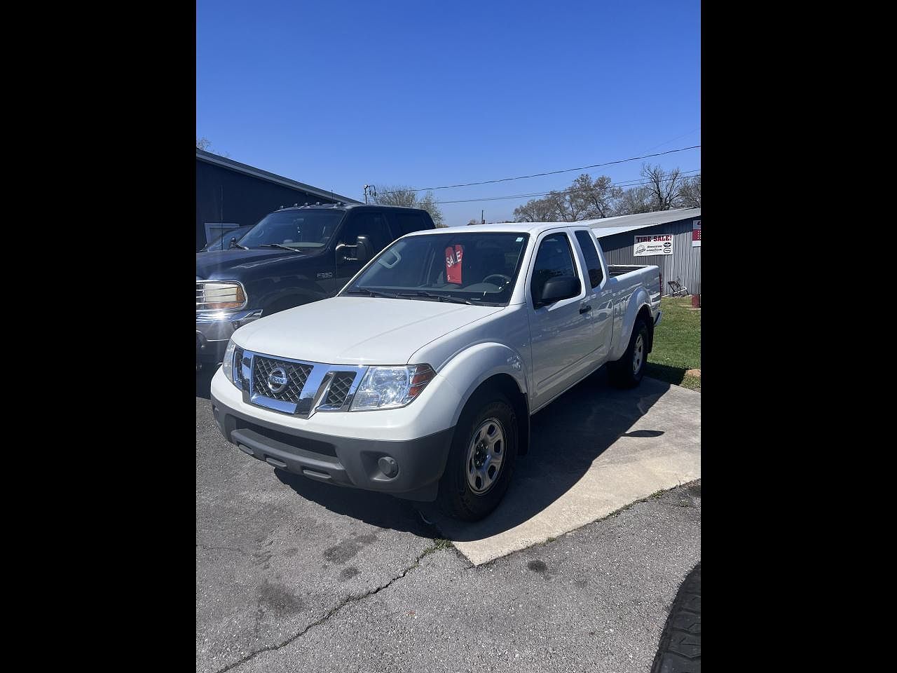 2021 NISSAN Frontier