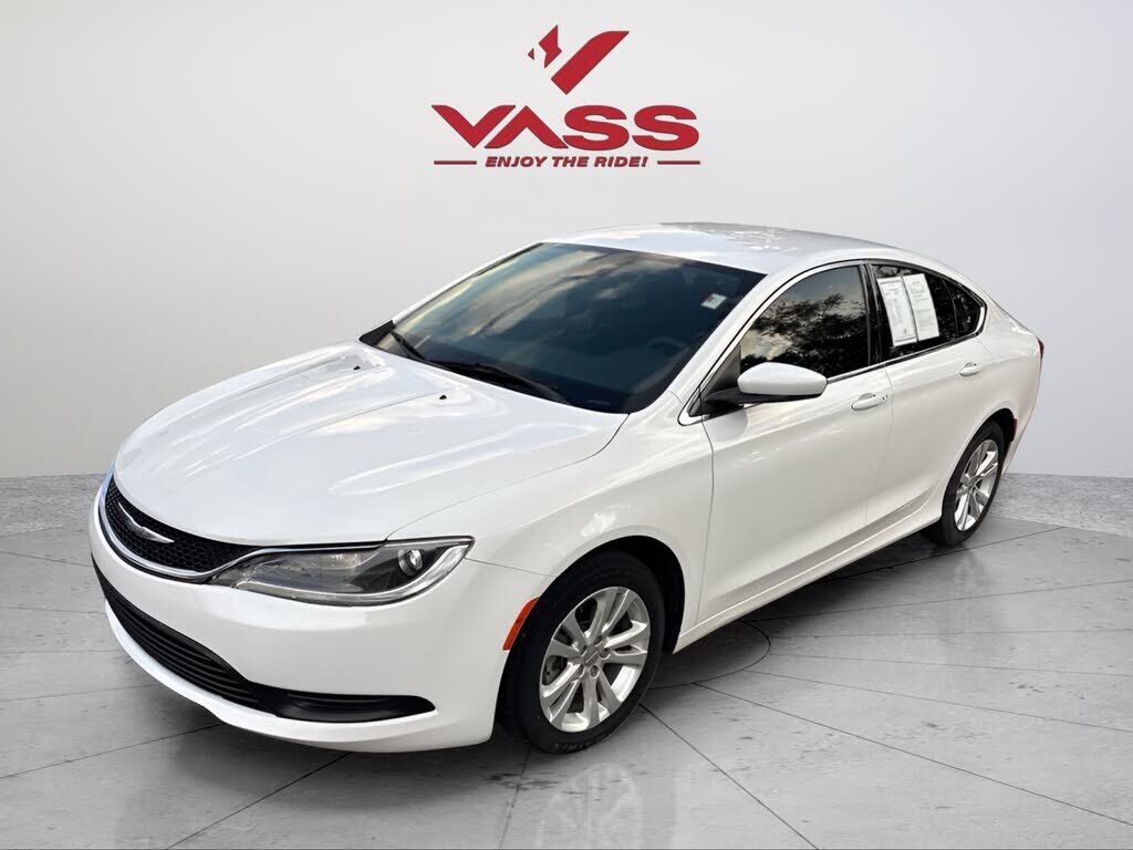 2017 CHRYSLER 200