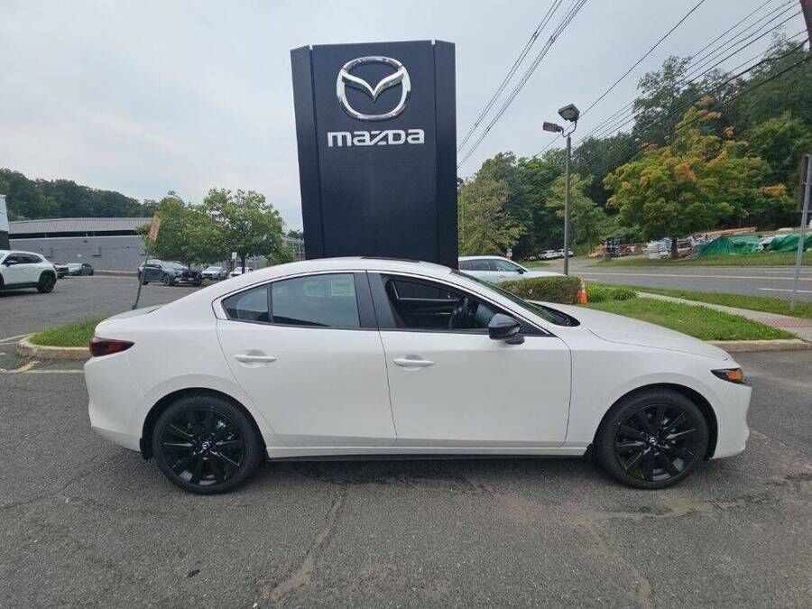 2026 MAZDA Mazda3