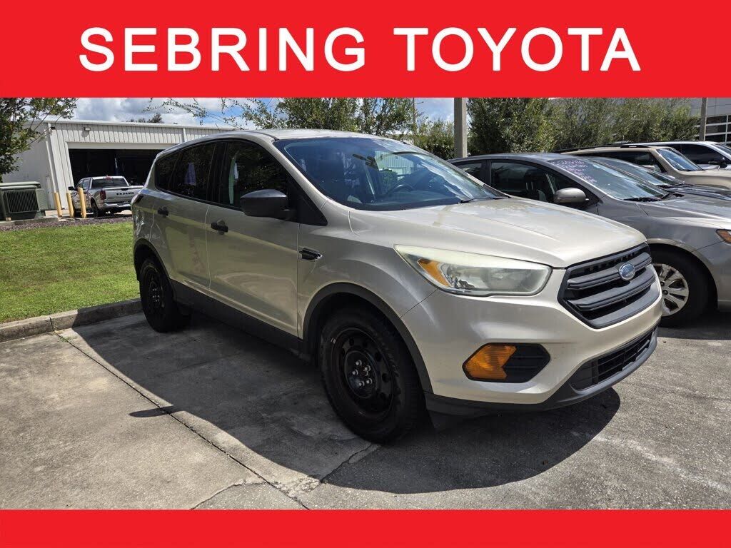 2017 FORD Escape