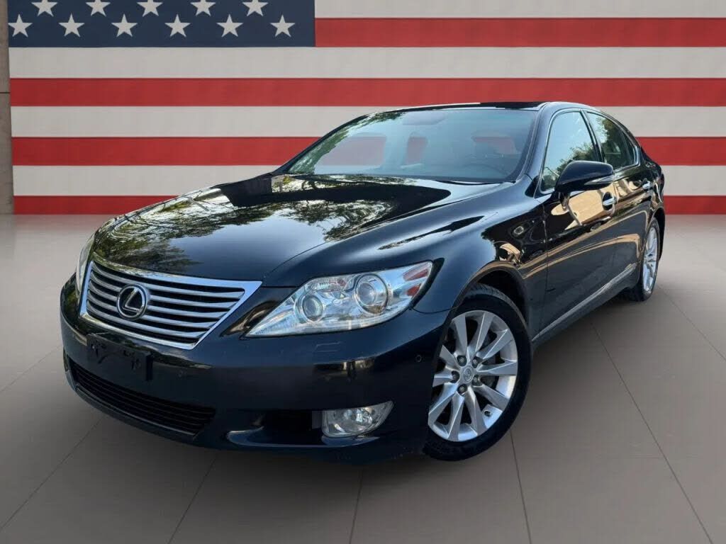 2011 LEXUS LS