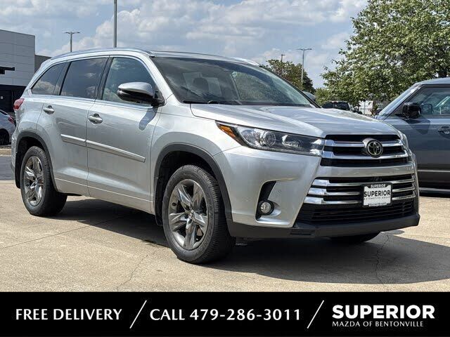 2018 TOYOTA Highlander