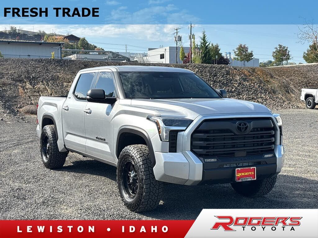 2026 TOYOTA Tundra