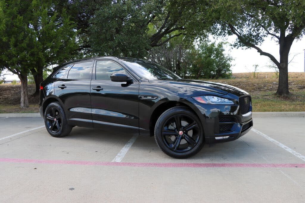 2019 JAGUAR F-Pace
