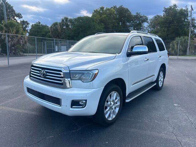 2020 TOYOTA Sequoia