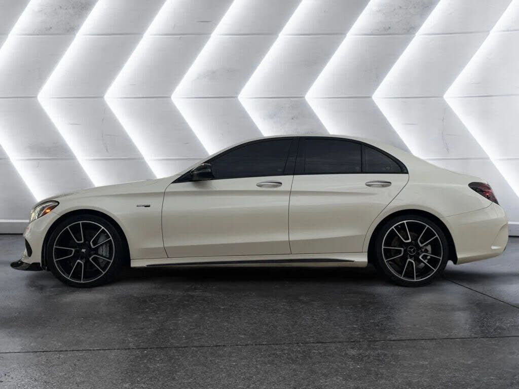 2018 Mercedes-Benz C-Class