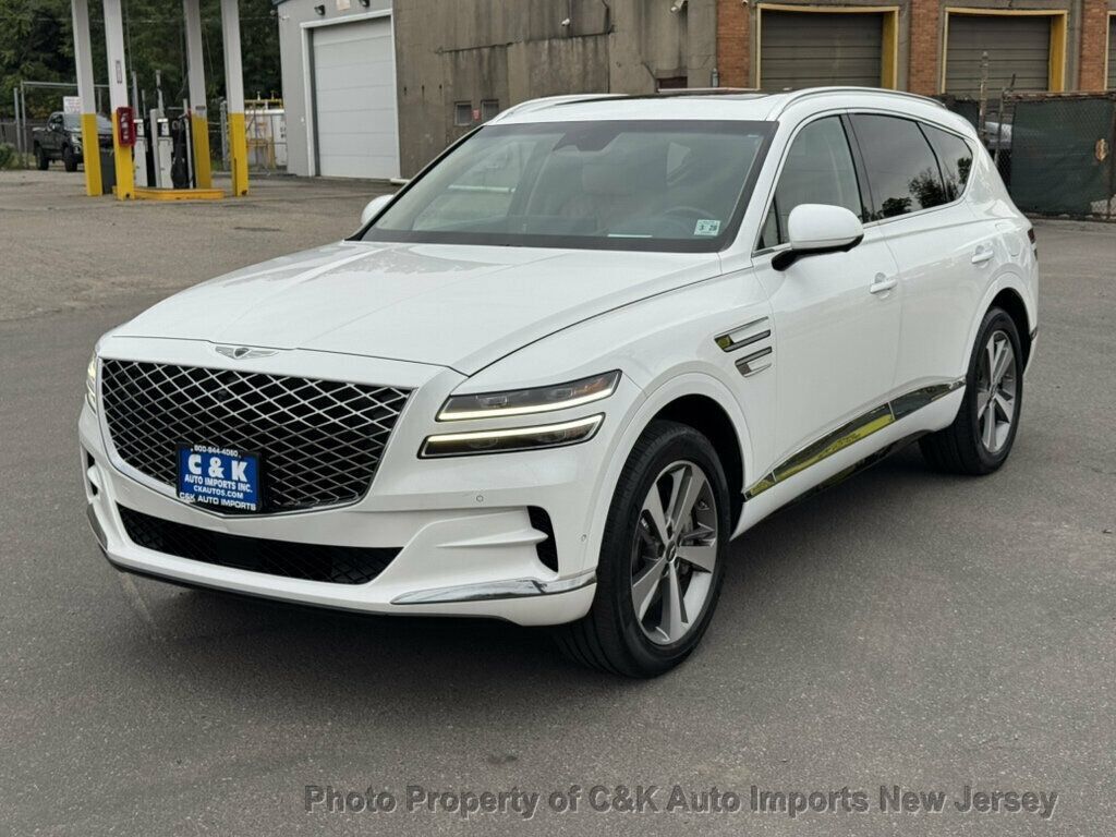2023 GENESIS GV80