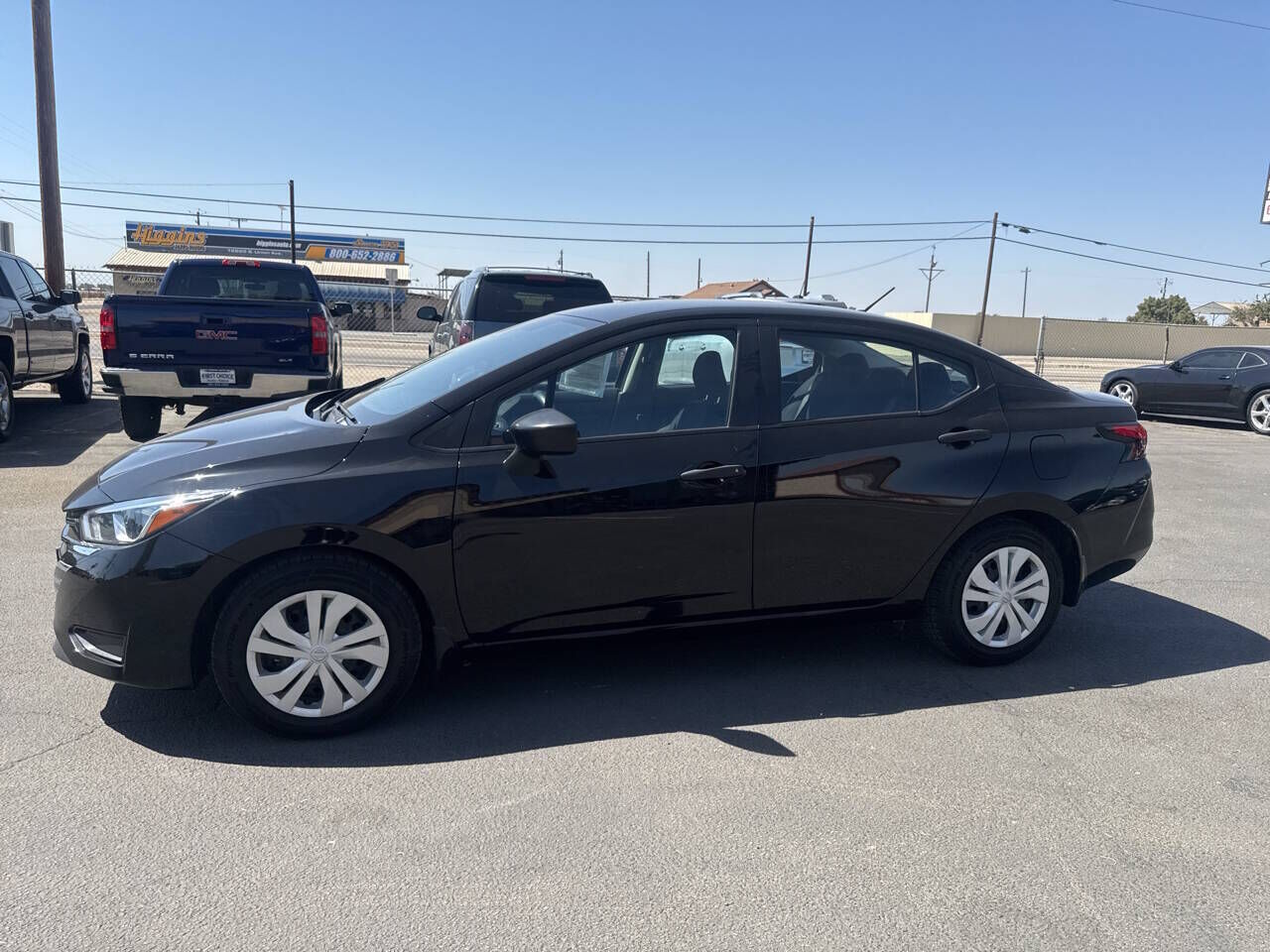 2024 NISSAN Versa