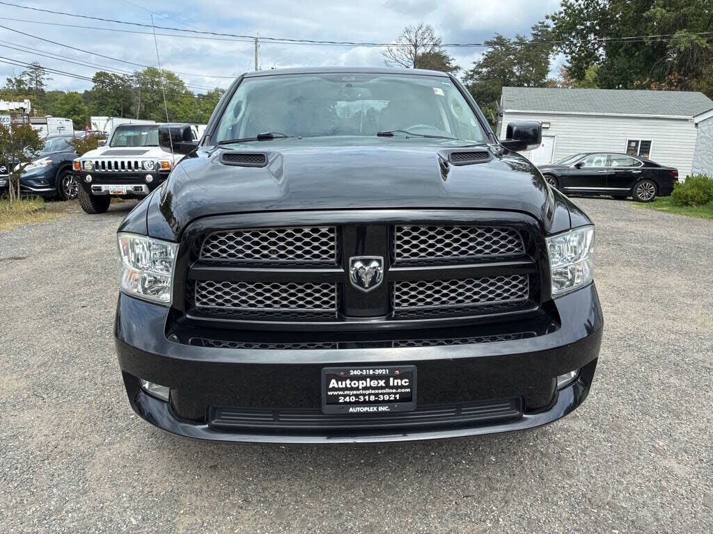 2011 DODGE Ram