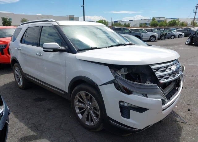 2019 FORD Explorer